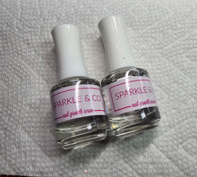 Load image into Gallery viewer, Nail Growth Serum - Sparkle &amp; Co
